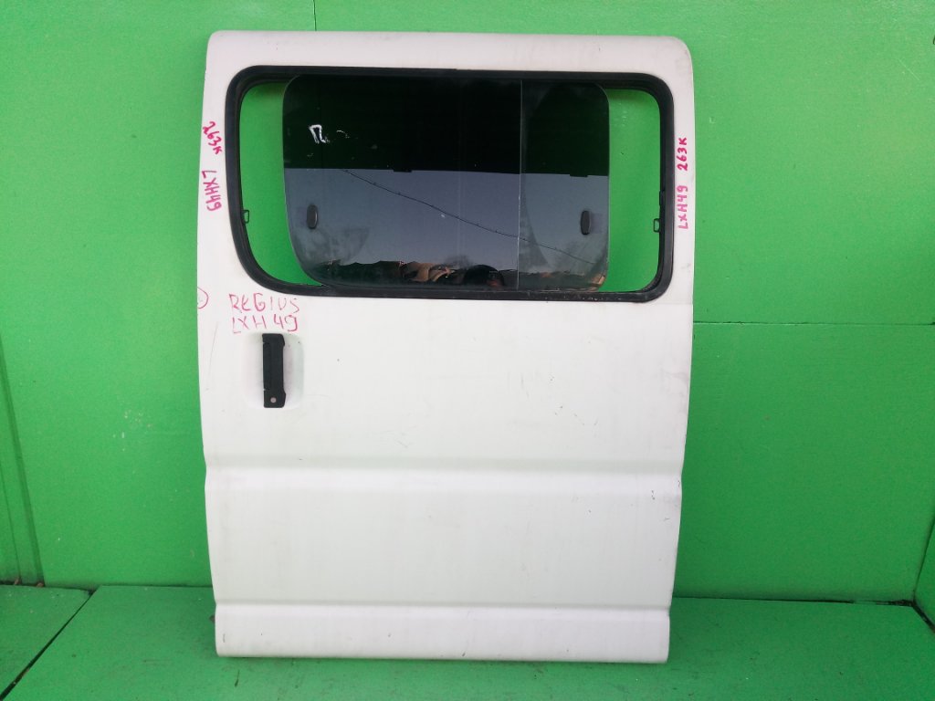 Дверь TOYOTA REGIUS LXH49 задняя левая (б/у)
