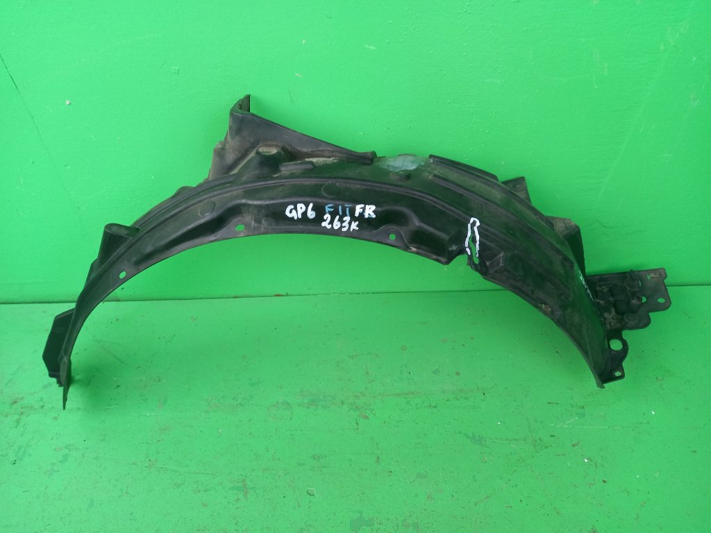 Подкрылок HONDA FIT GP6 передний правый (б/у)