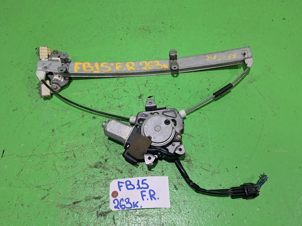Стеклоподъемник NISSAN SUNNY FB15 передний правый (б/у)