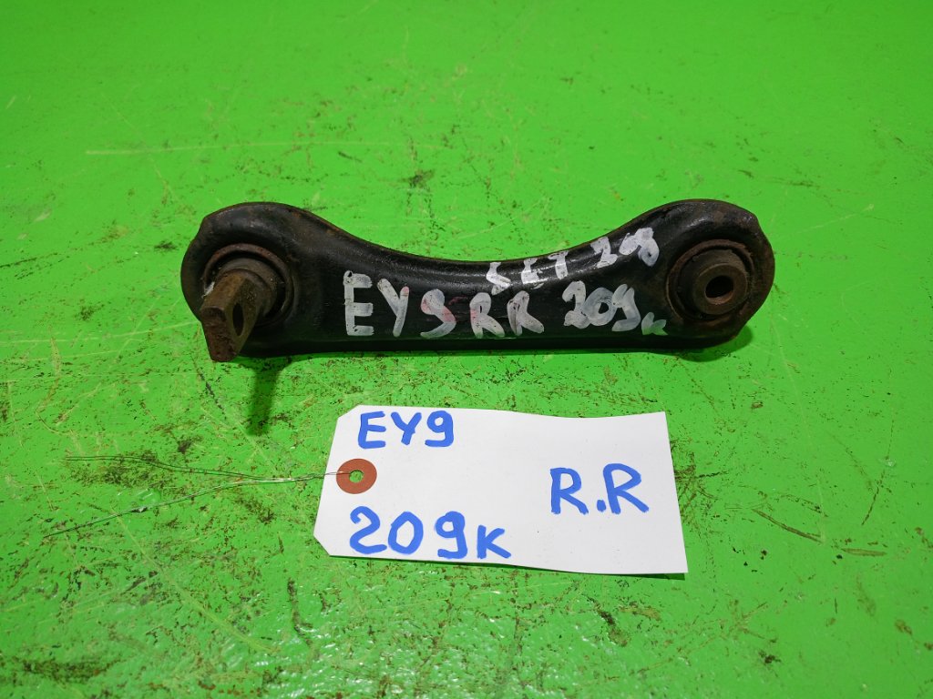 Рычаг HONDA PARTNER EY9 задний правый (б/у)