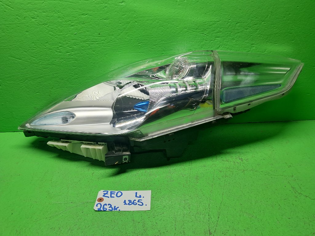 Фара NISSAN LEAF ZE0 левая (б/у)