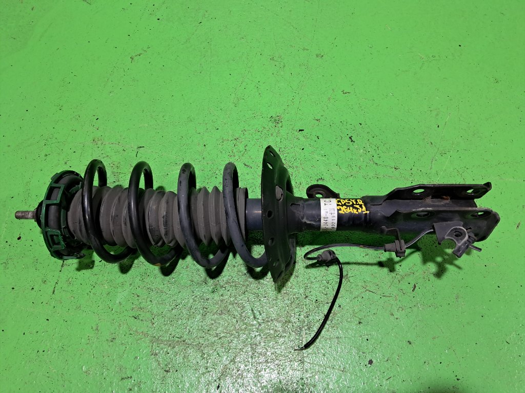 Стойка HONDA FIT GP5 передняя правая (б/у) #1