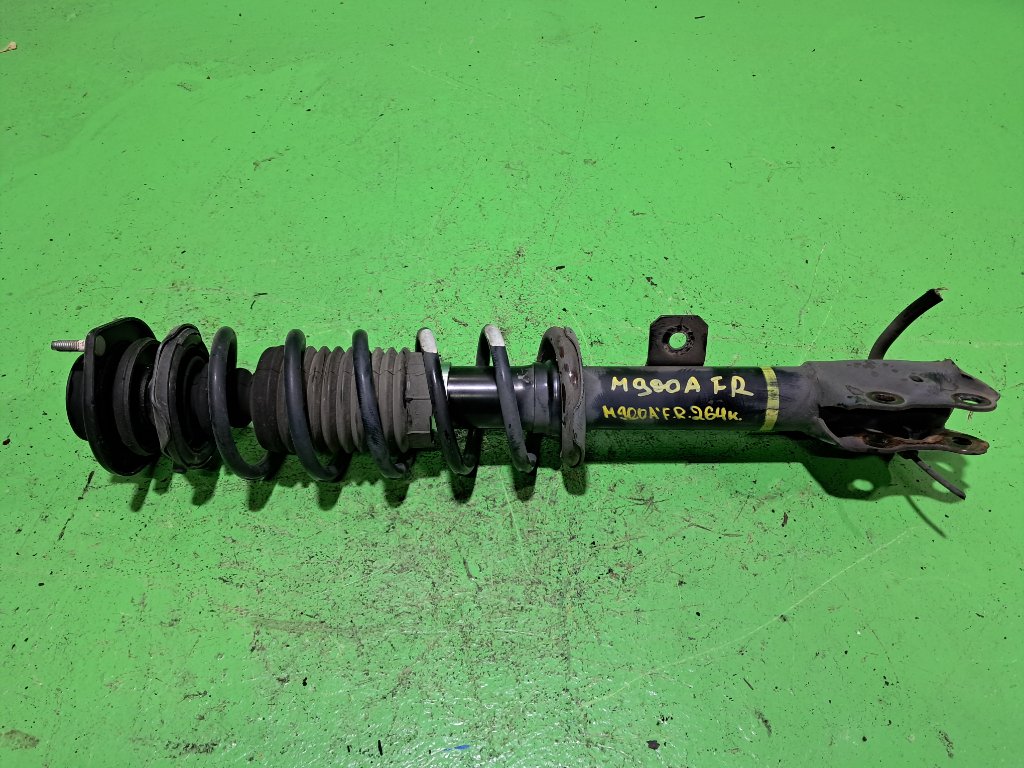 Стойка TOYOTA ROOMY M900A передняя правая (б/у)
