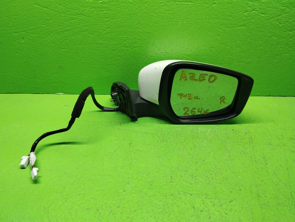 Зеркало NISSAN LEAF AZE0 правое (б/у)