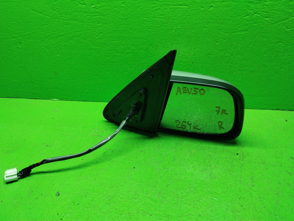 Зеркало TOYOTA VISTA AZV50 правое (б/у)