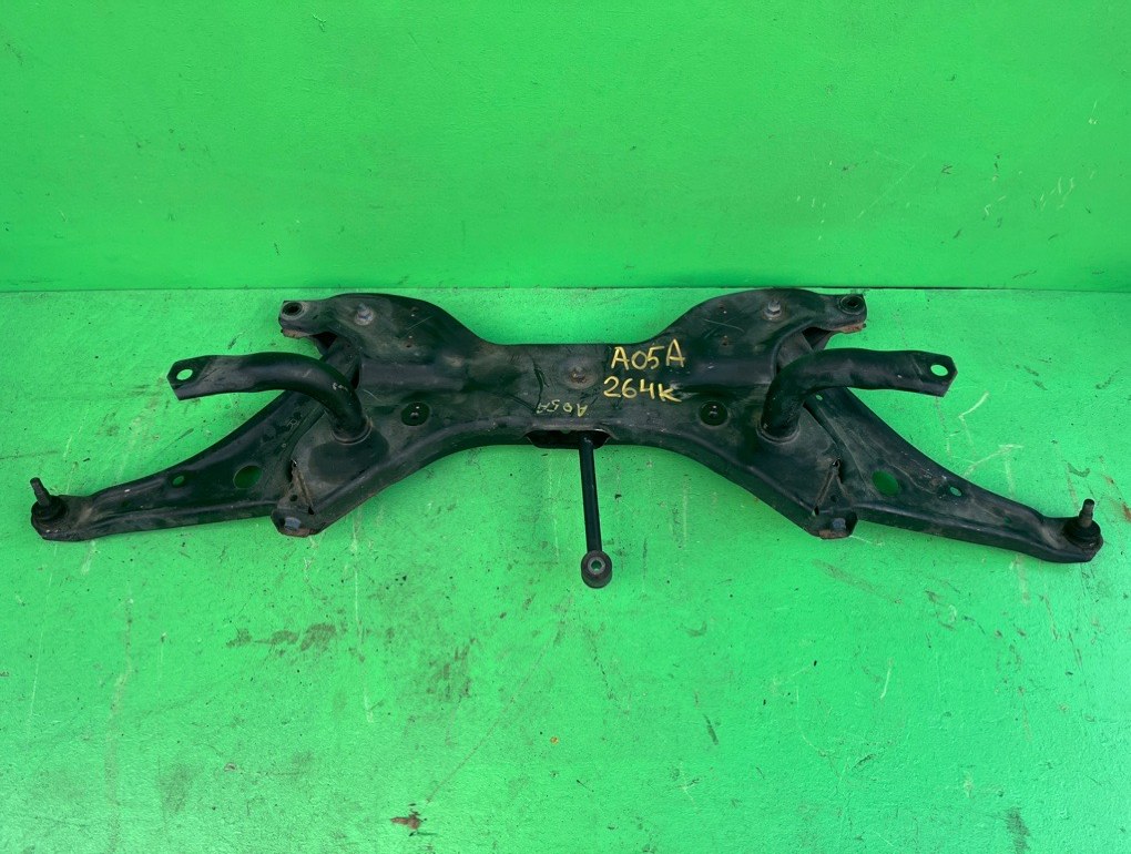 Балка под двс MITSUBISHI MIRAGE A05A передняя (б/у)