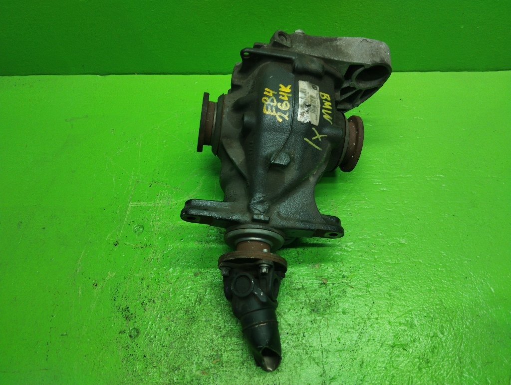 Редуктор BMW X1 E84 задний (б/у)