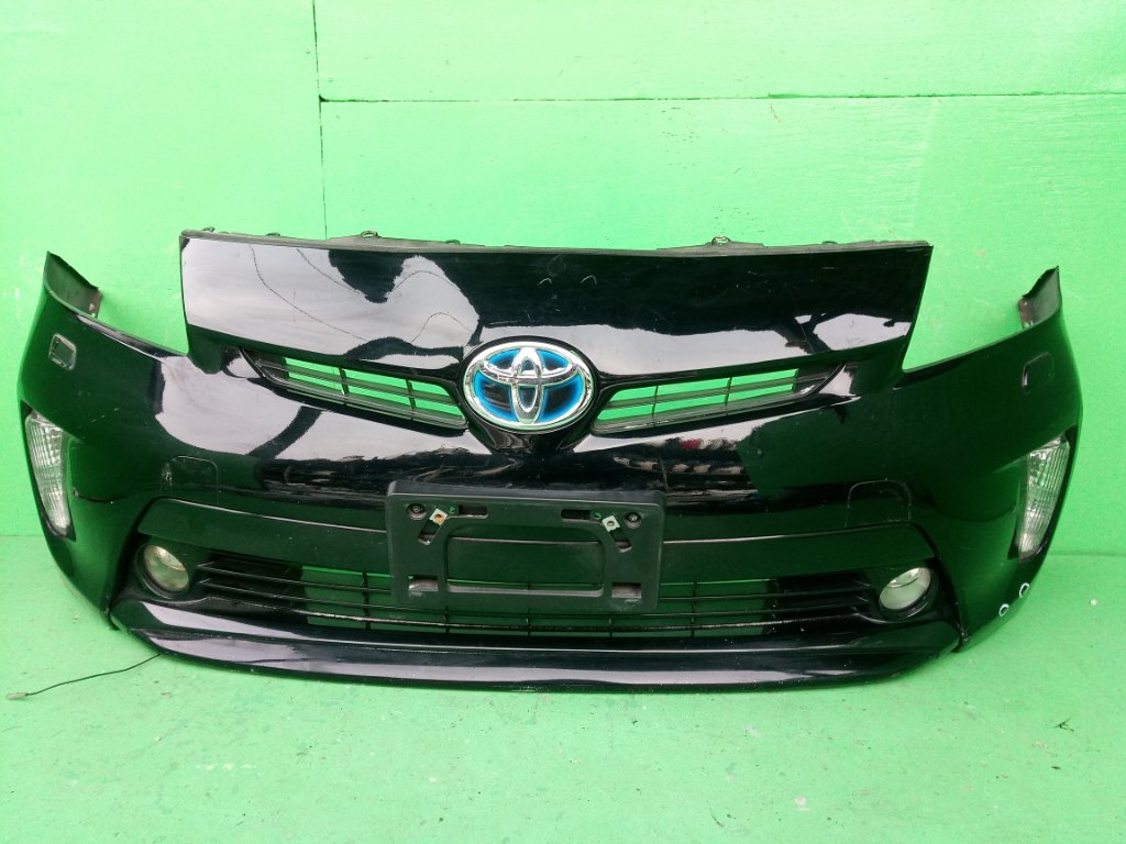 Бампер TOYOTA PRIUS ZVW30 передний (б/у)