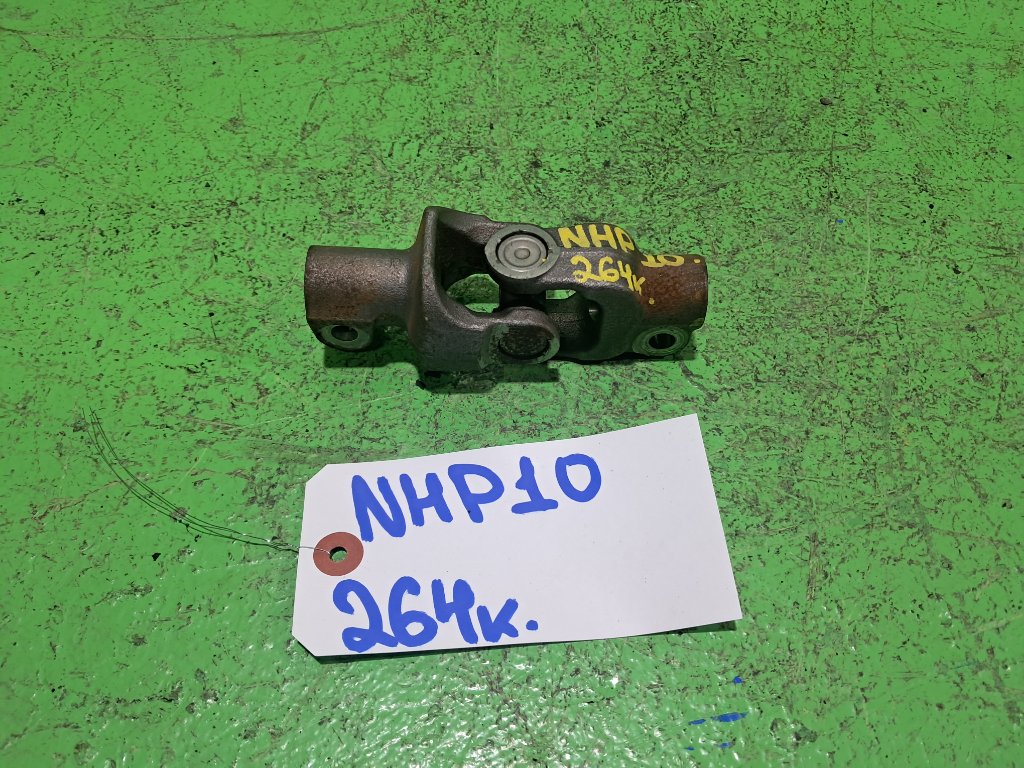 Рулевой карданчик TOYOTA AQUA NHP10 (б/у)