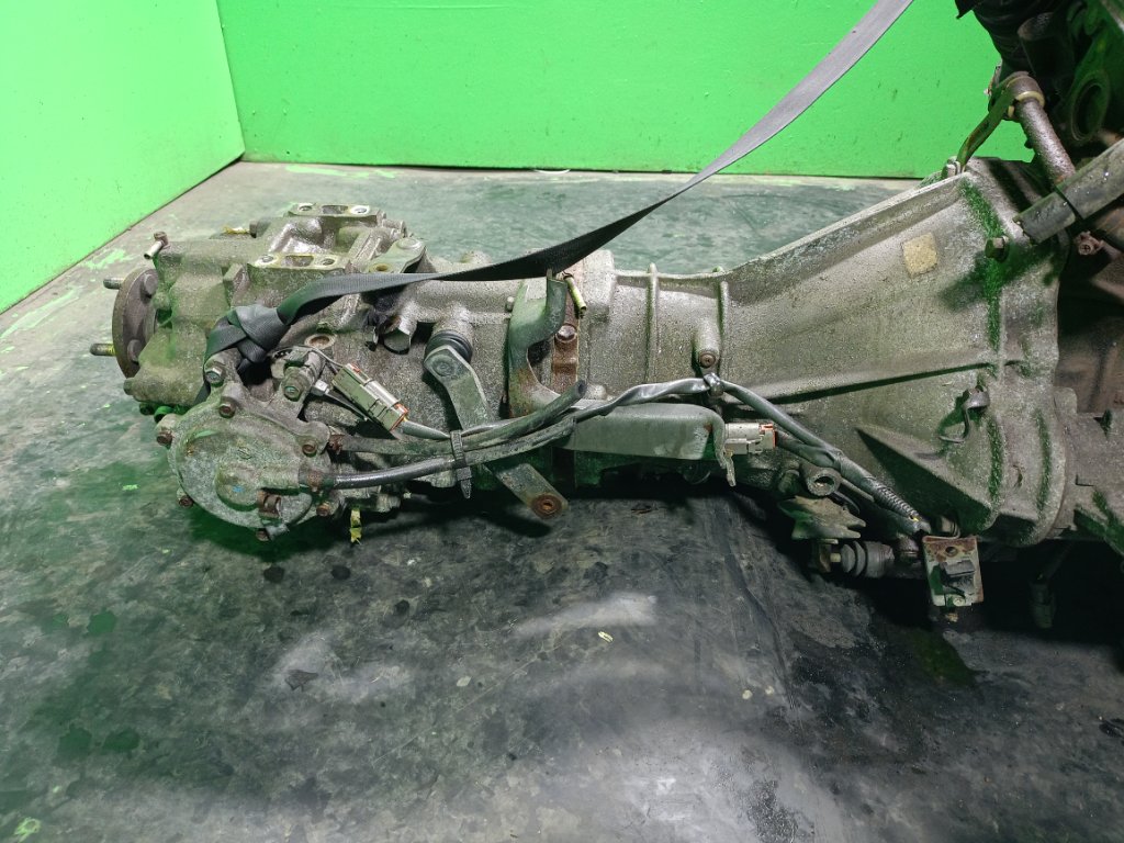 МКПП NISSAN VANETTE UGJNC22 LD20 (б/у)