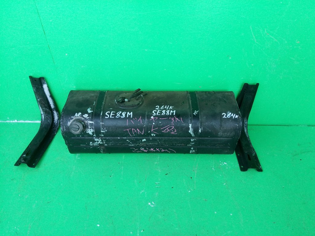 Бензобак MAZDA BONGO SE88M (б/у)