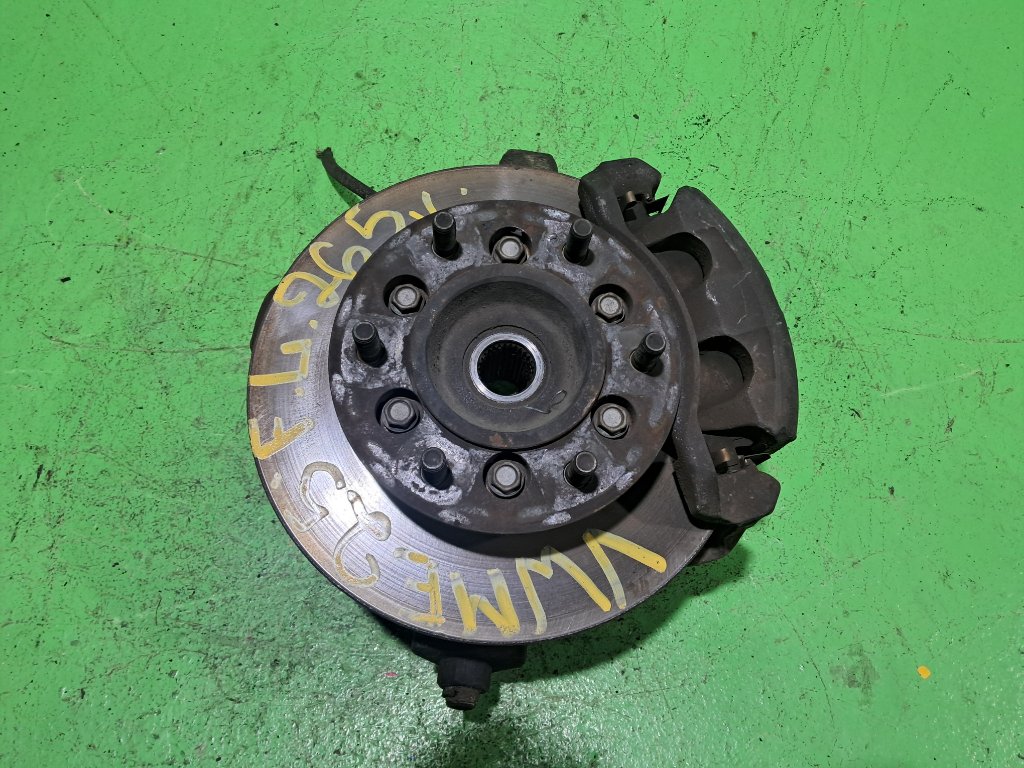 Ступица NISSAN CARAVAN VWME25 передняя левая (б/у)