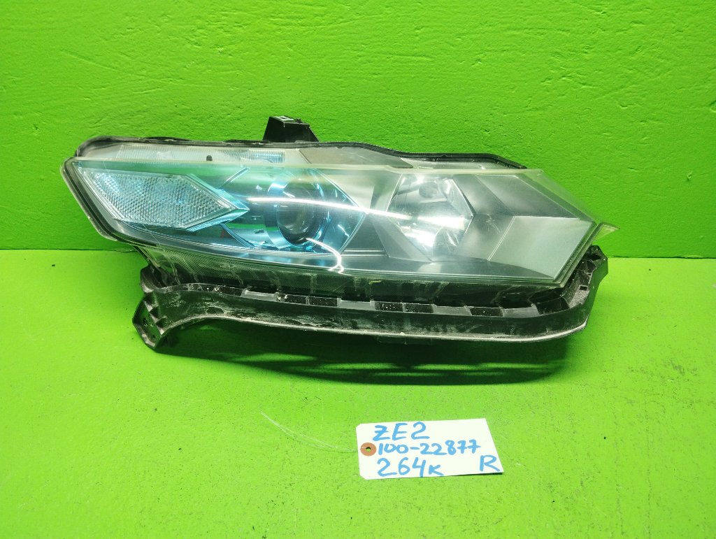 Фара HONDA INSIGHT ZE2 правая (б/у)