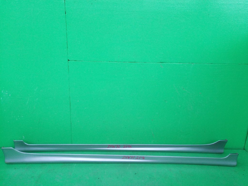 Обвес TOYOTA PRIUS ZVW30 (б/у)