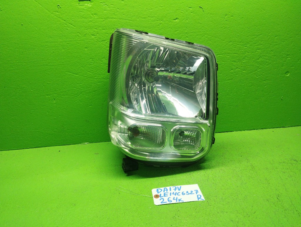 Фара SUZUKI EVERY DA17V правая (б/у)