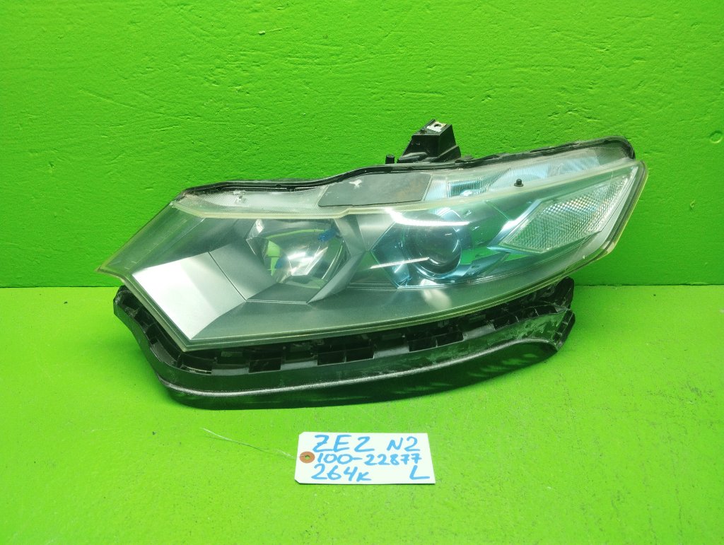 Фара HONDA INSIGHT ZE2 левая (б/у) N2