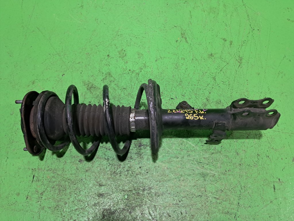 Стойка TOYOTA ALLION ZZT245 передняя левая (б/у)