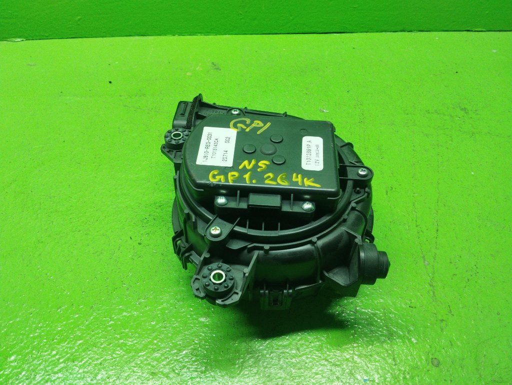 Мотор охлаждения батареи HONDA FIT GP1 (б/у) N5