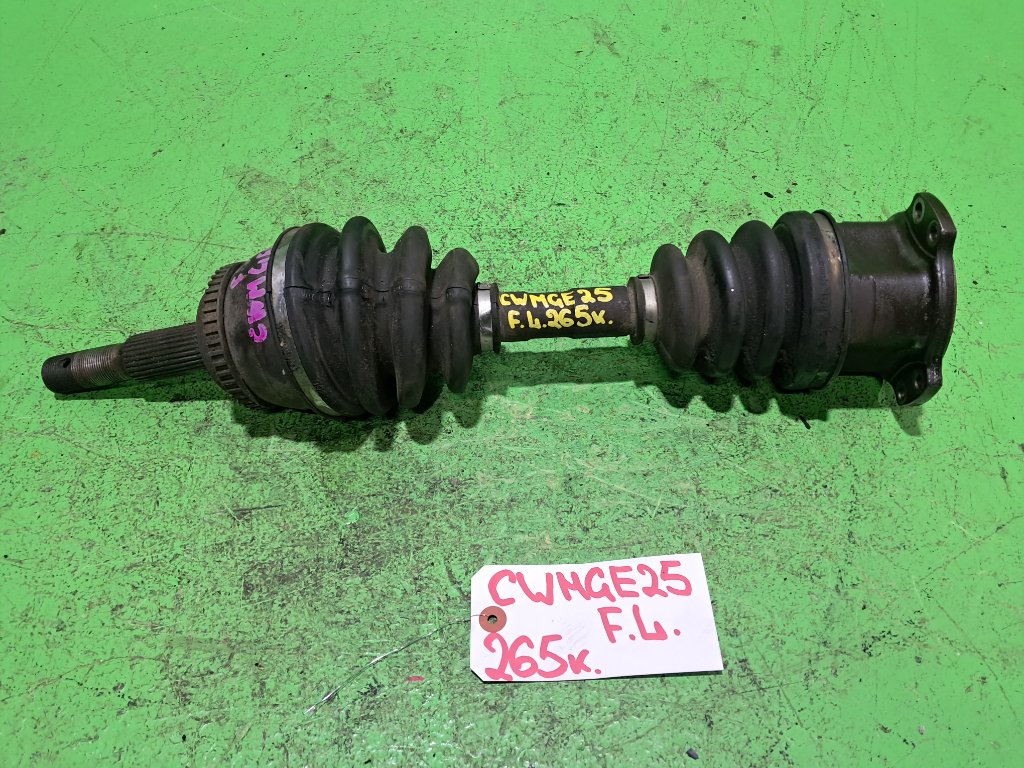 Привод NISSAN CARAVAN CWMGE25 передний левый (б/у)