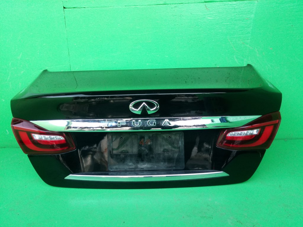 Крышка багажника NISSAN FUGA KNY51 (б/у)