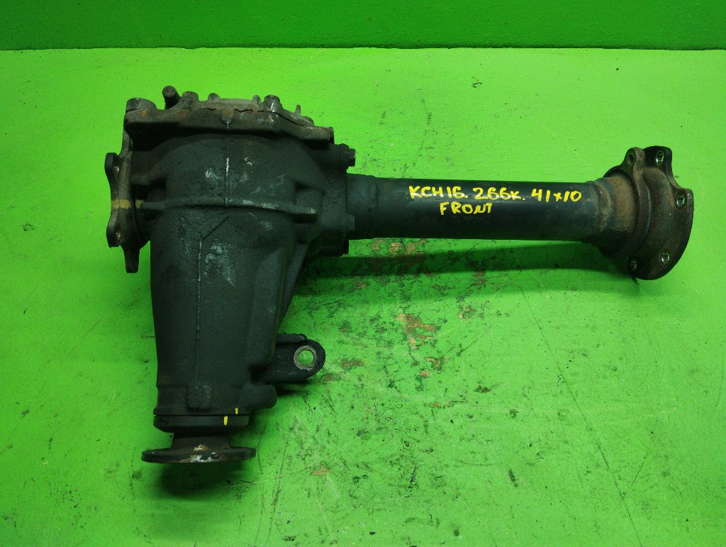 Редуктор TOYOTA HIACE KCH16 передний (б/у)