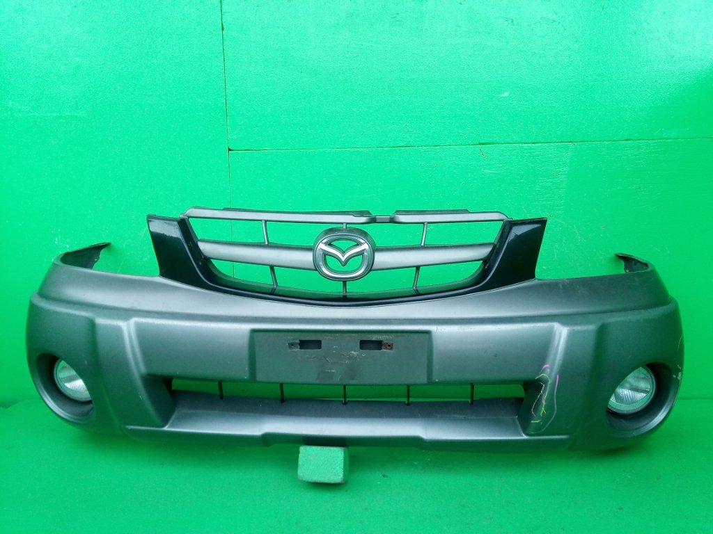 Бампер MAZDA TRIBUTE EP3W передний (б/у)
