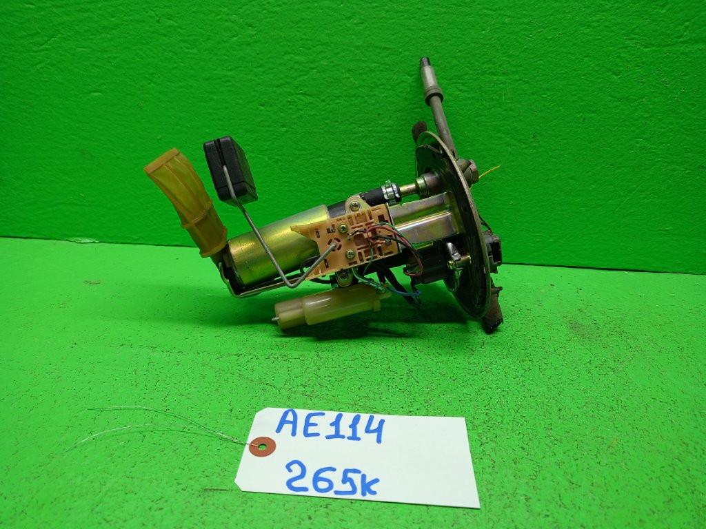 Бензонасос TOYOTA COROLLA AE114 (б/у)