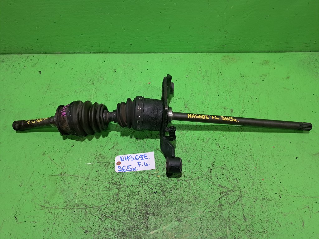 Привод ISUZU ELF NHS69E передний левый (б/у)