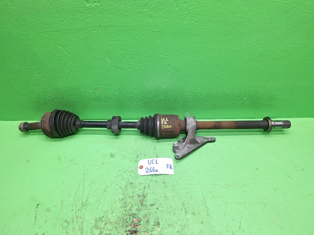 Привод HONDA INSPIRE UC1 передний правый (б/у)