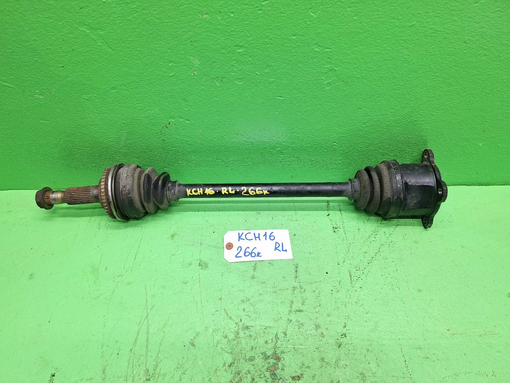 Привод TOYOTA GRANVIA KCH16 задний левый (б/у)