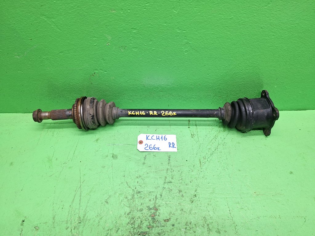 Привод TOYOTA GRANVIA KCH16 задний правый (б/у)