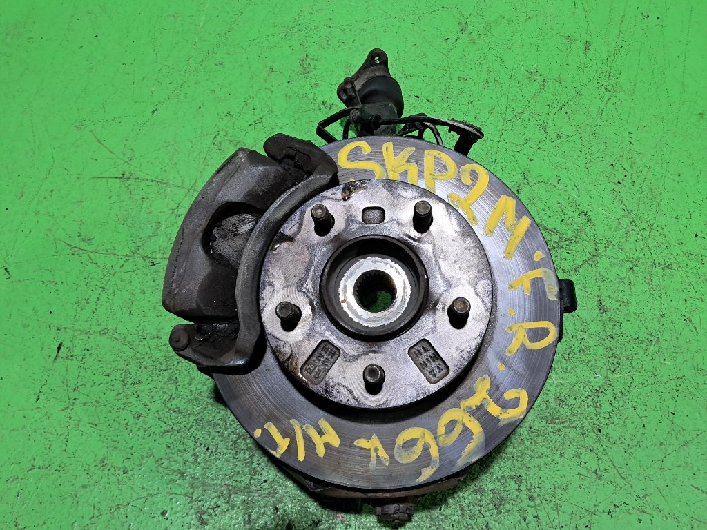 Ступица MAZDA BONGO SKP2M передняя правая (б/у)