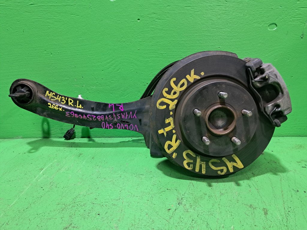 Ступица VOLVO S40 MS43 задняя левая (б/у)