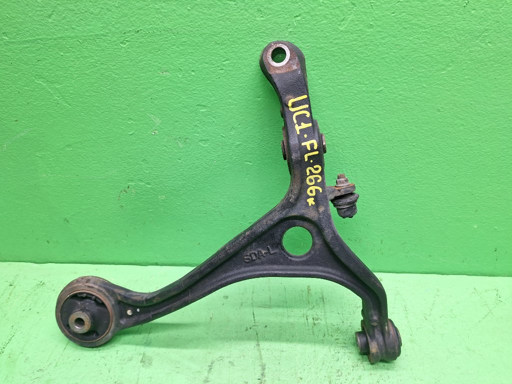Рычаг HONDA INSPIRE UC1 передний левый (б/у)