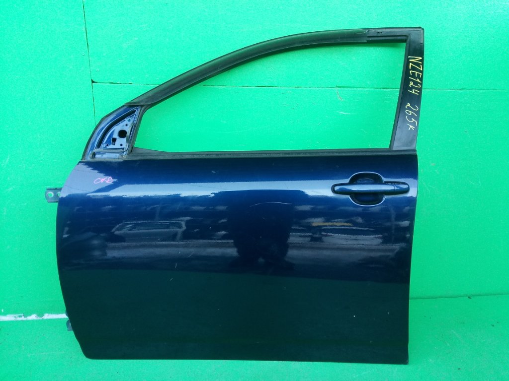 Дверь TOYOTA COROLLA NZE124 передняя левая (б/у)