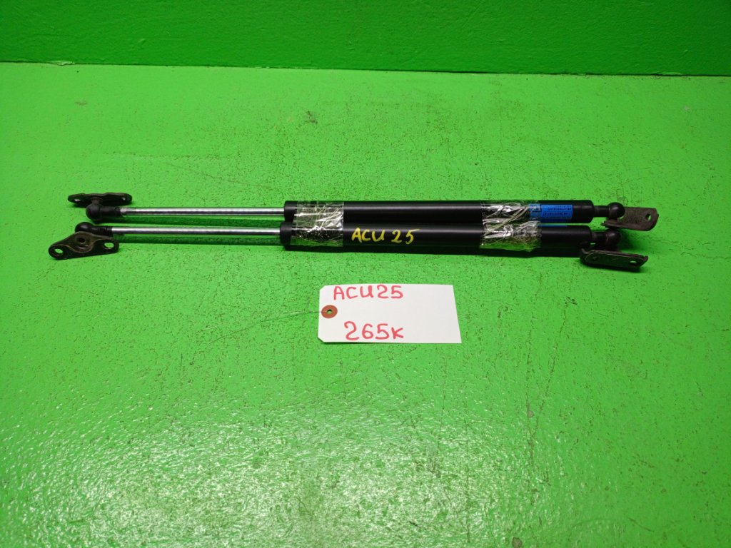 Амортизатор задней двери TOYOTA KLUGER ACU25 (б/у)