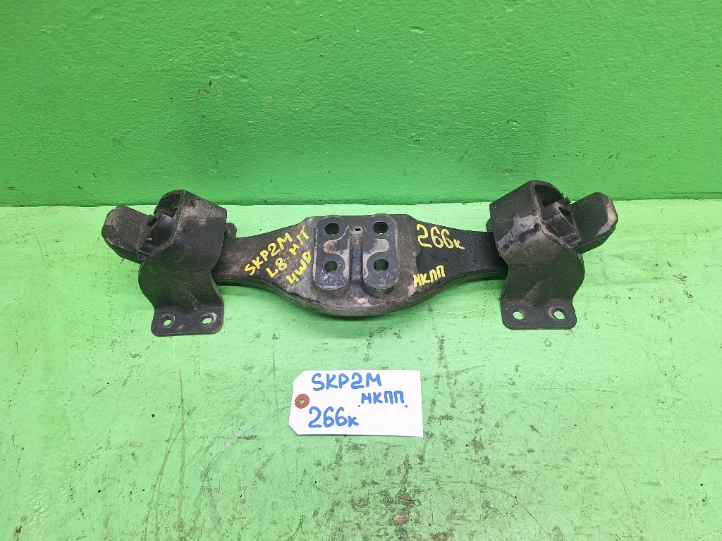 Подушка кпп MAZDA BONGO SKP2M L8 (б/у)