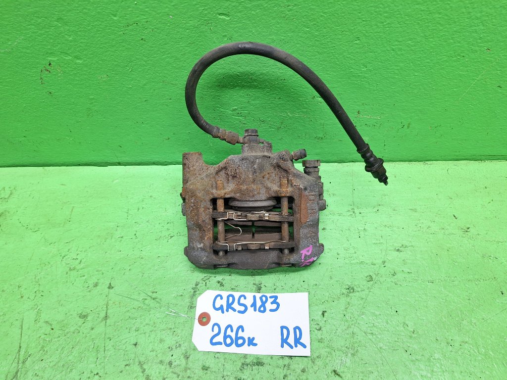 Суппорт TOYOTA CROWN GRS183 задний правый (б/у)