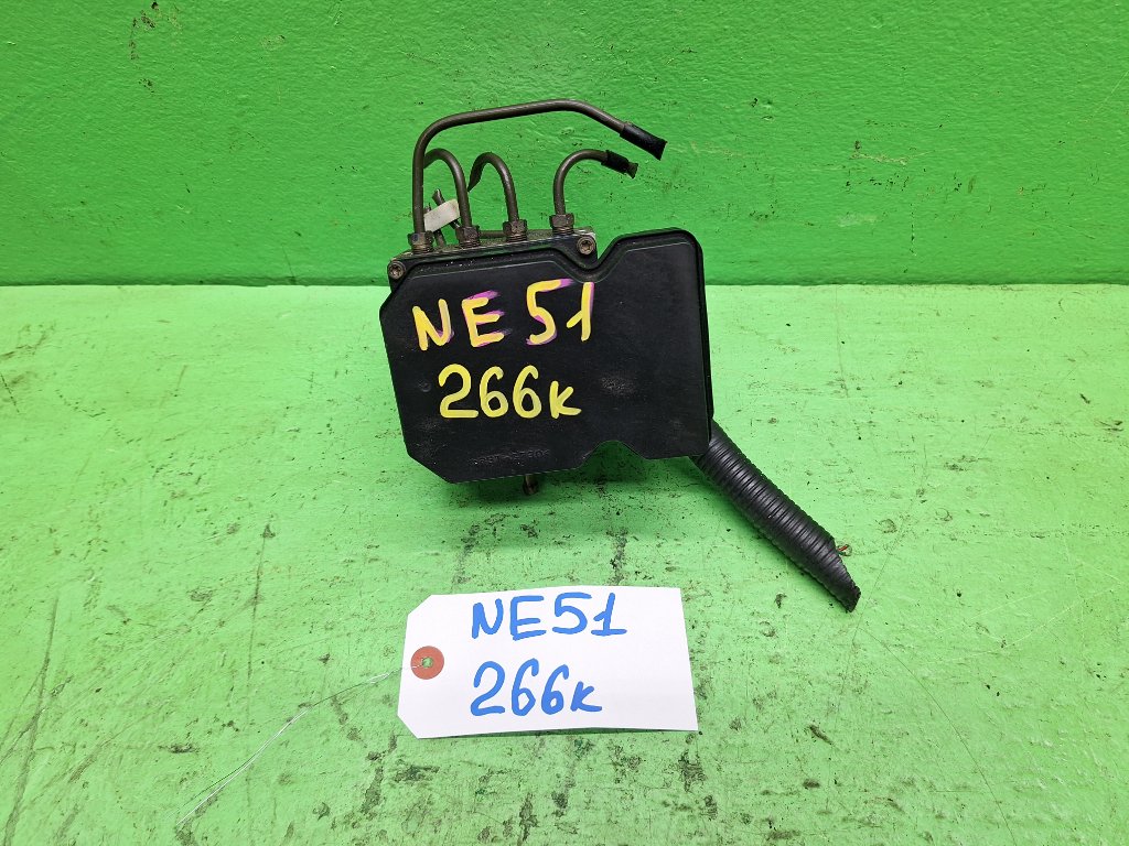 Блок ABS NISSAN ELGRAND NE51 (б/у)