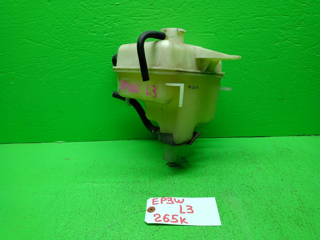 Бачок расширительный MAZDA TRIBUTE EP3W (б/у)