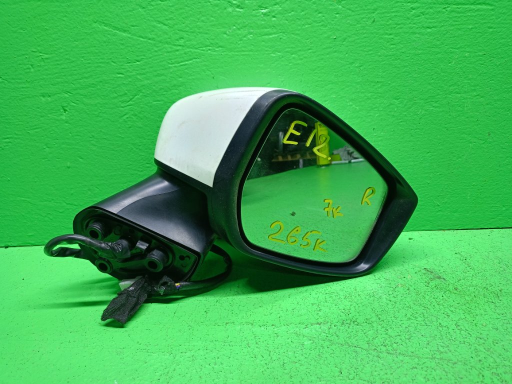 Зеркало NISSAN NOTE E12 правое (б/у)