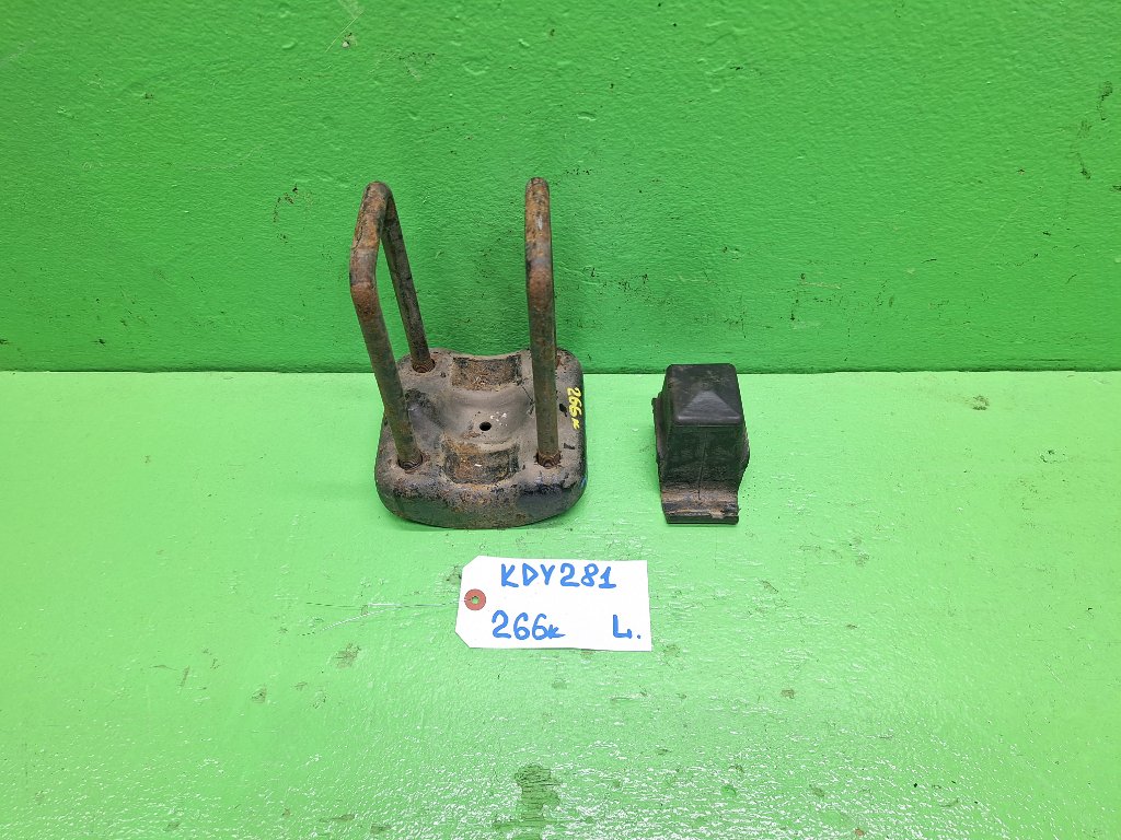 Стремянка рессоры TOYOTA DYNA KDY281 левая (б/у)