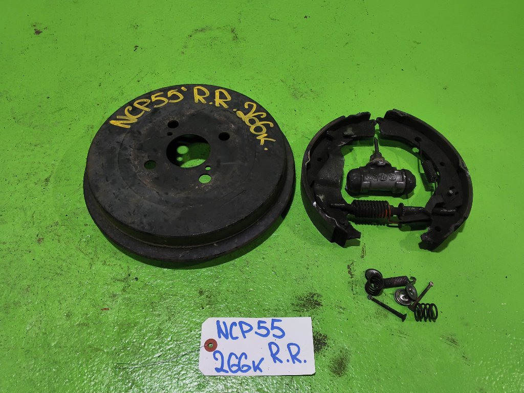 Тормозной барабан TOYOTA PROBOX NCP55 задний правый (б/у)