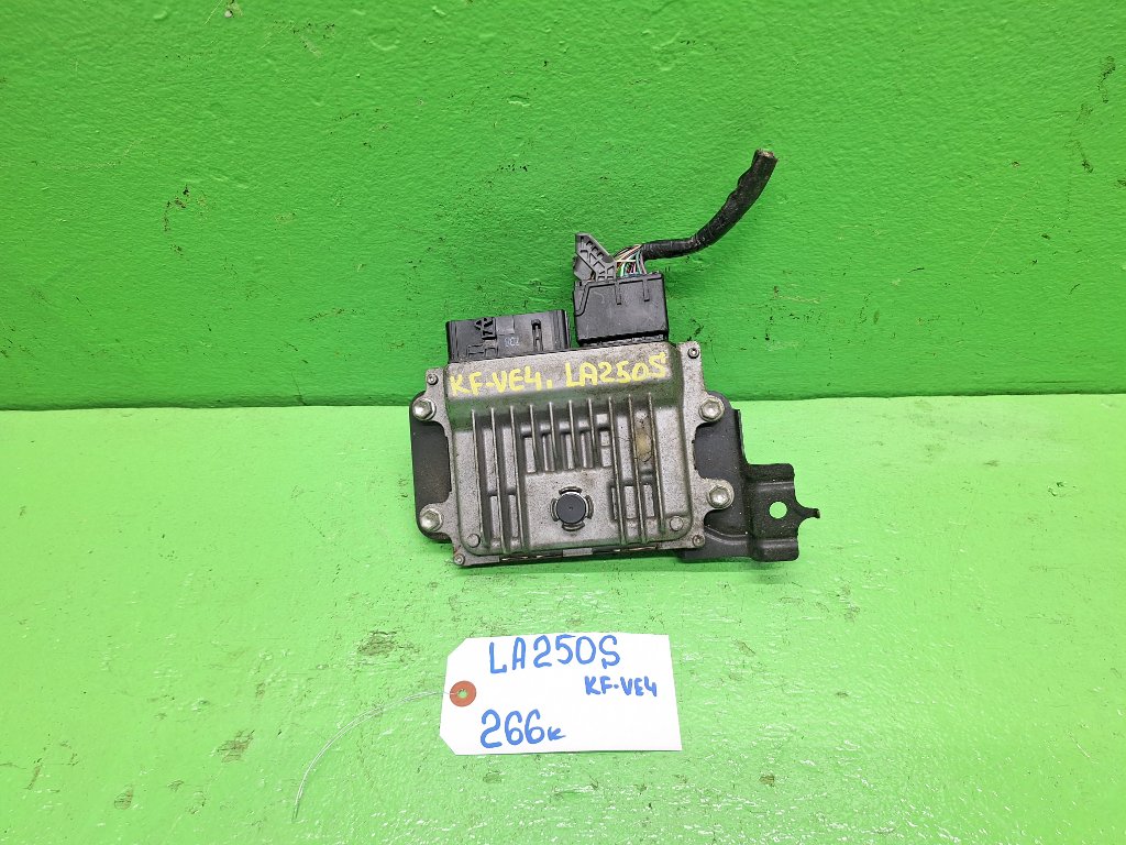 Компьютер DAIHATSU CAST LA250S KF-VE (б/у)