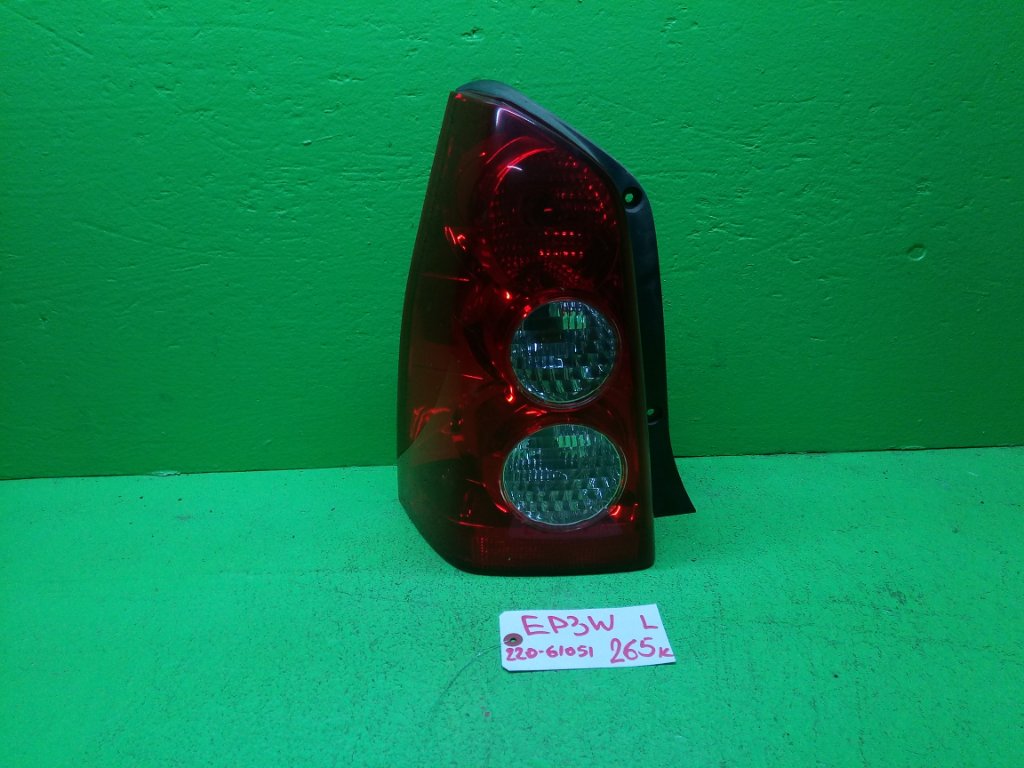 Стоп-сигнал MAZDA TRIBUTE EP3W левый (б/у)