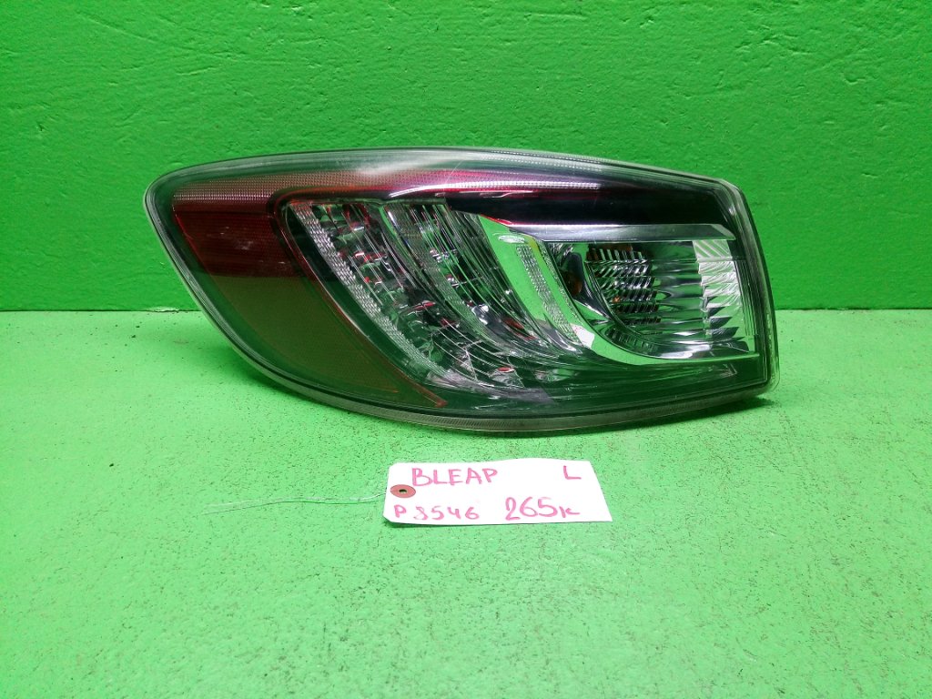 Стоп-сигнал MAZDA AXELA BLEAP левый (б/у)