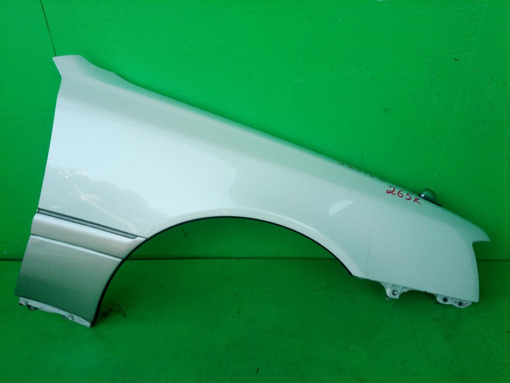 Крыло TOYOTA CROWN JZS153 переднее правое (б/у)