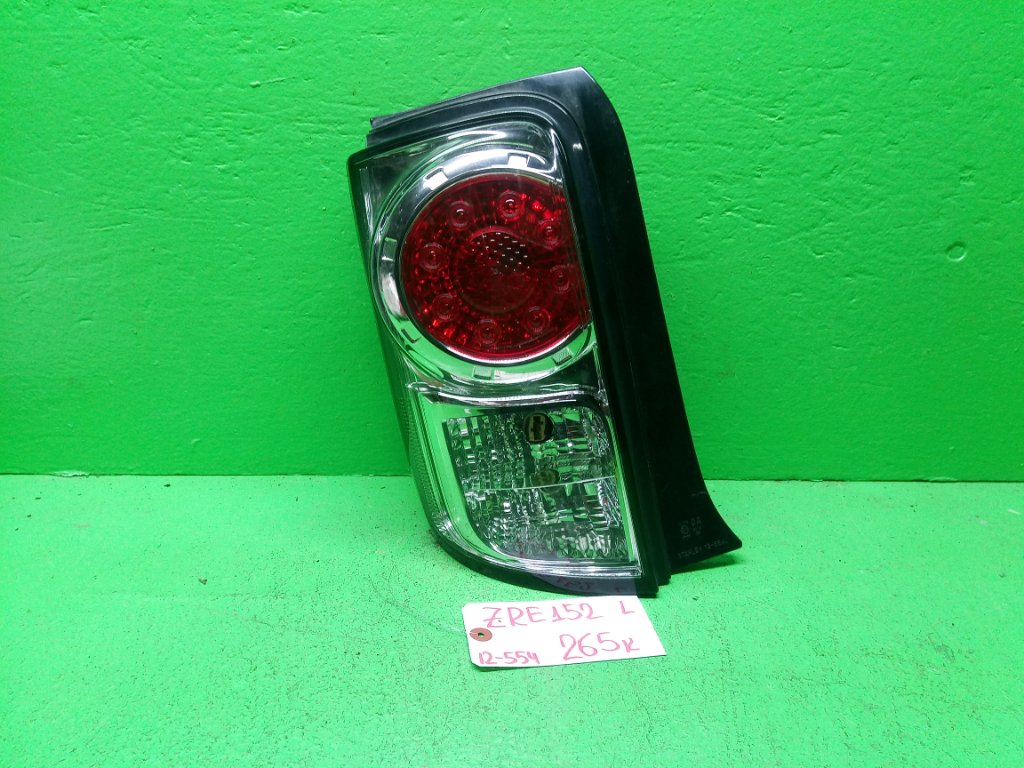 Стоп-сигнал TOYOTA COROLLA RUMION ZRE152 левый (б/у)