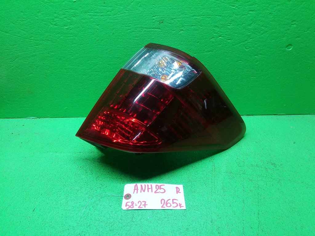 Стоп-сигнал TOYOTA ALPHARD ANH25 правый (б/у)