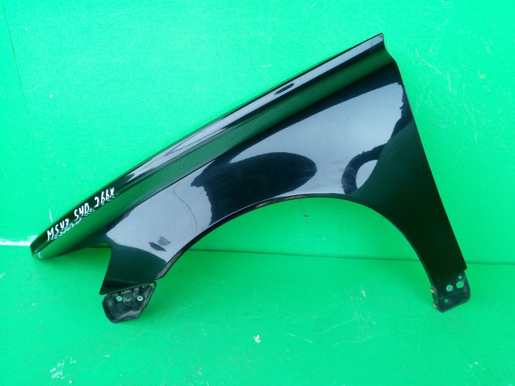 Крыло VOLVO S40 MS43 переднее левое (б/у)